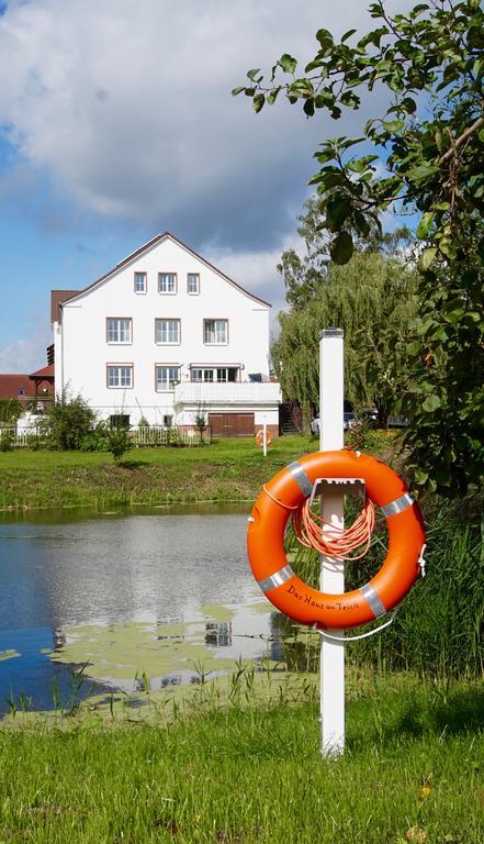 Das Haus Am Teich Gross Grabow Eksteriør billede